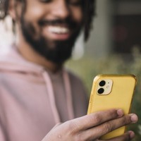 image redaction Fin de forfait : changer de téléphone sans exploser son budget grâce au reconditionné